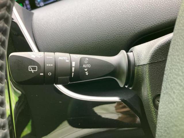 プリウス Sセーフティプラス 新品タイヤ/保証書/社外 SDナビ/トヨタセーフティセンス/車線逸脱防止支援システム/パーキングアシスト バックガイド/ドライブレコーダー 社外/ヘッドランプ LED 衝突被害軽減システム DVD再生(17枚目)