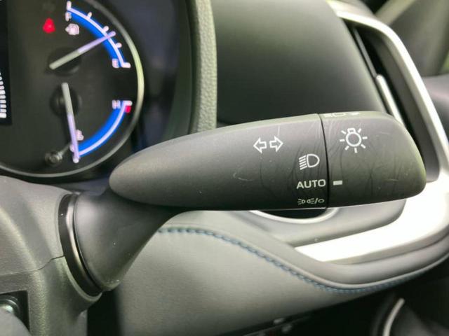 ヴォクシー ハイブリッドS-Z 保証書/ディスプレイオーディオ/フリップダウンモニター 純正 13.2インチ/衝突安全装置/両側電動スライドドア/シートヒーター 前席/車線逸脱防止支援システム/シート ハーフレザー バックカメラ(15枚目)