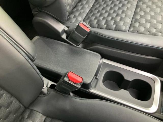 ヴォクシー ハイブリッドS-Z 保証書/ディスプレイオーディオ/フリップダウンモニター 純正 13.2インチ/衝突安全装置/両側電動スライドドア/シートヒーター 前席/車線逸脱防止支援システム/シート ハーフレザー バックカメラ(32枚目)