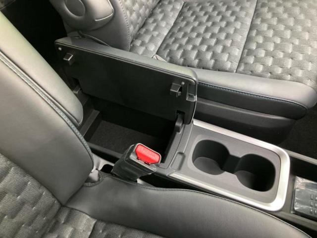 ヴォクシー ハイブリッドS-Z 保証書/ディスプレイオーディオ/フリップダウンモニター 純正 13.2インチ/衝突安全装置/両側電動スライドドア/シートヒーター 前席/車線逸脱防止支援システム/シート ハーフレザー バックカメラ(33枚目)