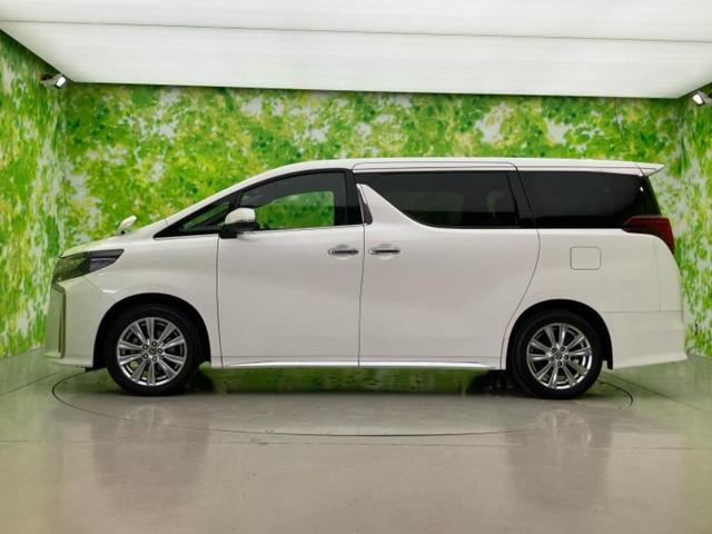 アルファード Sタイプゴールド2 新品タイヤ/保証書/ディスプレイオーディオ+ナビ9インチ/衝突安全装置/両側電動スライドドア/車線逸脱防止支援システム/シート ハーフレザー/パーキングアシスト バックガイド 衝突被害軽減システム(2枚目)