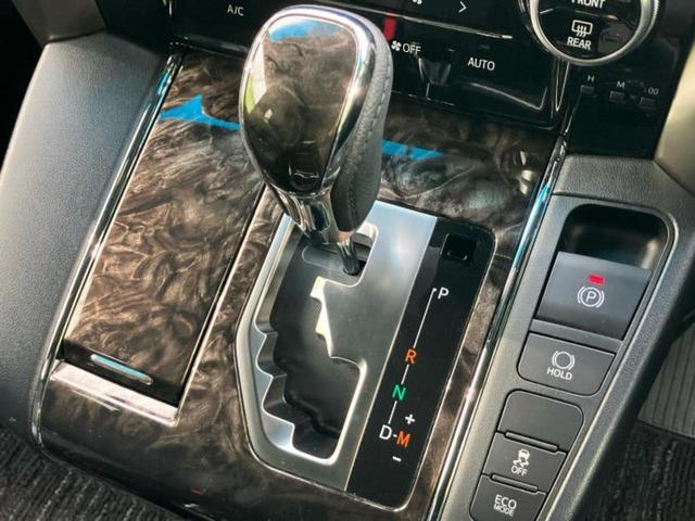 アルファード Sタイプゴールド2 新品タイヤ/保証書/ディスプレイオーディオ+ナビ9インチ/衝突安全装置/両側電動スライドドア/車線逸脱防止支援システム/シート ハーフレザー/パーキングアシスト バックガイド 衝突被害軽減システム(17枚目)