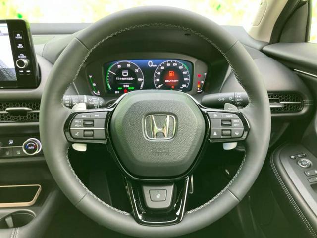 ZR-V eHEV Z BOSE/ディスプレイオーディオ+ナビ9インチ/ホンダセンシング/シートヒーター/マルチビューカメラシステム/車線逸脱防止支援システム/シート フルレザー/電動バックドア/登録済 革シート 電動シート(14枚目)