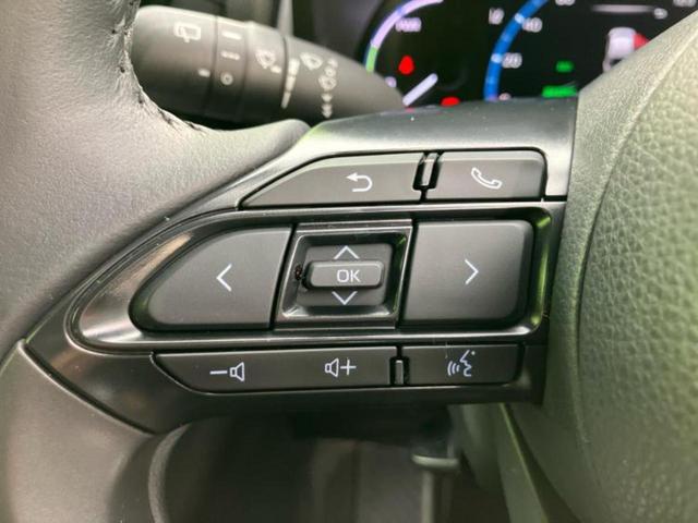 ヤリスクロス ハイブリッドＺ　ディスプレイオーディオ８インチ／トヨタセーフティセンス／シートヒーター　前席／パノラミックビューモニター／車線逸脱防止支援システム／シート　ハーフレザー／電動バックドア／ヘッドランプ　ＬＥＤ（26枚目）