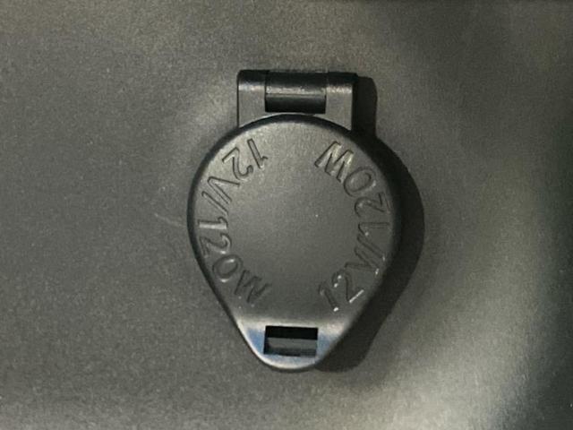 ヤリスクロス ハイブリッドＺ　ディスプレイオーディオ８インチ／トヨタセーフティセンス／シートヒーター　前席／パノラミックビューモニター／車線逸脱防止支援システム／シート　ハーフレザー／電動バックドア／ヘッドランプ　ＬＥＤ（33枚目）