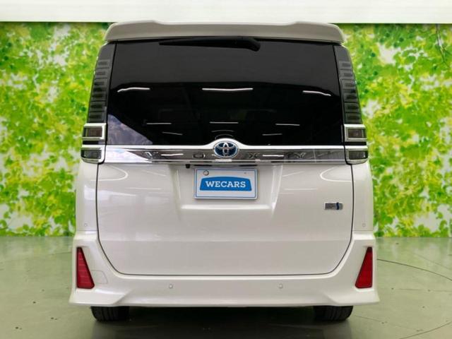 ヴォクシー ハイブリッドZSキラメキ3 新品タイヤ/保証書/純正 10インチ ナビ/フリップダウンモニター 純正 12.1インチ/衝突安全装置/両側電動スライドドア/シートヒーター/車線逸脱防止支援システム/シート ハーフレザー DVD再生(42枚目)