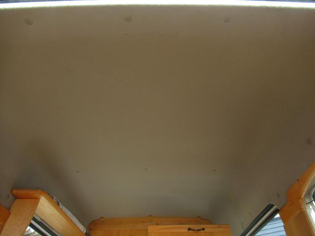 エブリイ PA レトロバス仕様 ナビ フルセグTV Bluetoothオーディオ バックカメラ ETC シートカバー(28枚目)