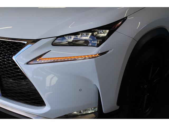 ＮＸ ＮＸ３００ｈ　Ｆスポーツ　禁煙／４ＷＤ／パノラマルーフ／ＥＴＣ／電動リアゲート／ＬＥＤ／パノラマモニター／マークレビンソン／赤レザーシート／三眼ヘッドライト／レーンキープ／ＢＳＭ／シートヒーター／クルコン／Ｂｌｕｅｔｏｏｔｈ（39枚目）