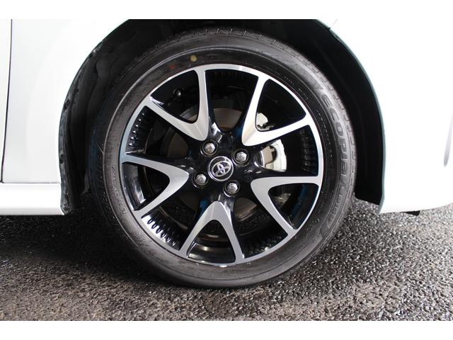 ヤリス ハイブリッドＺ　禁煙車／セーフティセンス／純正８インチディスプレイオーディオ／全周囲カメラ／フルセグ／オプション１６インチアルミホイール／レーダークルーズコントロール／ＢＳＭ／ＥＴＣ２．０／ＡＣ１００Ｖ／ＨＤＭＩ端子（14枚目）