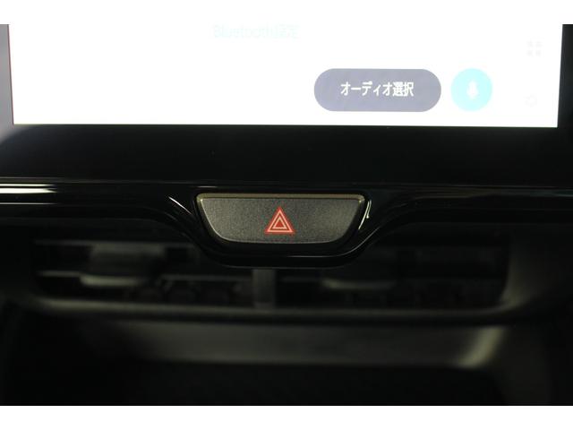 ヤリス ハイブリッドＺ　禁煙車／セーフティセンス／純正８インチディスプレイオーディオ／全周囲カメラ／フルセグ／オプション１６インチアルミホイール／レーダークルーズコントロール／ＢＳＭ／ＥＴＣ２．０／ＡＣ１００Ｖ／ＨＤＭＩ端子（59枚目）