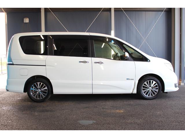 セレナ ハイウェイスター　Ｓ－ハイブリッド　禁煙車／寒冷地仕様／後席モニター／両側電動スライドドア／ウォークスルー／三列シート／後期型／ＬＥＤ／バックカメラ／ドラレコ／ブルートゥース／純正１６ＡＷ／オートライト／スマートキー／キーレス／ＥＴＣ（34枚目）