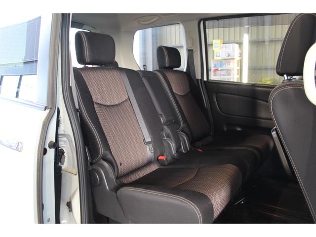 セレナ ハイウェイスター　Ｓ－ハイブリッド　禁煙車／寒冷地仕様／後席モニター／両側電動スライドドア／ウォークスルー／三列シート／後期型／ＬＥＤ／バックカメラ／ドラレコ／ブルートゥース／純正１６ＡＷ／オートライト／スマートキー／キーレス／ＥＴＣ（48枚目）
