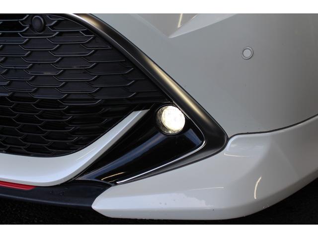カローラスポーツ ハイブリッドＧ　Ｚ　禁煙車／ＴＲＤフルエアロ／ステアリングヒーター／レーダークルーズコントロール／衝突軽減／レーンキープアシスト／オートマチックハイビーム／クリアランソナー／ＬＥＤ／純正７型ナビ／ブルートゥース／フルセグ（31枚目）
