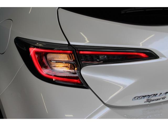 カローラスポーツ ハイブリッドＧ　Ｚ　禁煙車／ＴＲＤフルエアロ／ステアリングヒーター／レーダークルーズコントロール／衝突軽減／レーンキープアシスト／オートマチックハイビーム／クリアランソナー／ＬＥＤ／純正７型ナビ／ブルートゥース／フルセグ（42枚目）
