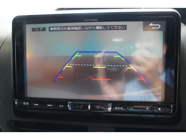 ノア ハイブリッドＧ　モデリスタエアロ／ＡＬＰＩＮＥ製９インチナビ／セーフティセンスＣ／ＢＬＺＺＴ車高調／片側電動スライド／禁煙／バックカメラ／ＥＴＣ／オートクルーズコントロール／純正１５インチアルミ／シートヒーター／（11枚目）