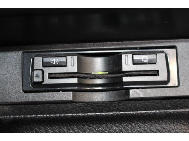 ノア ハイブリッドＧ　モデリスタエアロ／ＡＬＰＩＮＥ製９インチナビ／セーフティセンスＣ／ＢＬＺＺＴ車高調／片側電動スライド／禁煙／バックカメラ／ＥＴＣ／オートクルーズコントロール／純正１５インチアルミ／シートヒーター／（16枚目）