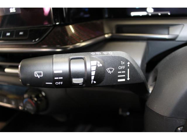 オーラ ニスモ　禁煙車／ワンオーナー／エアロ／全方位運転支援システム／誤発進抑制／置くだけ充電／ＢＳＭ／コネクトナビゲーションシステム／クリアランソナー／衝突軽減／９インチメモリーナビ／ＬＥＤ／レーンアシスト／ＥＴＣ（32枚目）