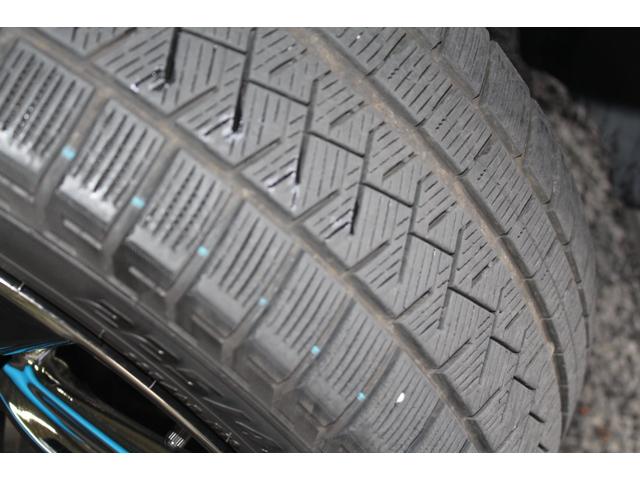 クラウンハイブリッド ＲＳアドバンス　禁煙車／セーフティセンス／黒革シート／３眼ＬＥＤヘッドライト／メーカーナビ／全周囲カメラ／フルセグ／ＢＳＭ／パワーシート／シートヒーター／シートベンチレーション／ステアリングヒーター／ＥＴＣ２．０／（24枚目）