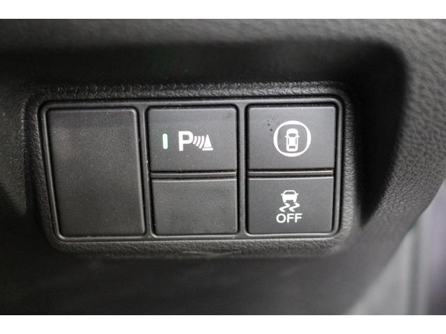 インサイト ＥＸ・ブラックスタイル　禁煙車／ホンダセンシング／純正８インチナビ／バックカメラ／フルセグ／レーダークルーズコントロール／ハーフレザー／シートヒーター／ブラインドスポットモニター／ＬＥＤヘッドライト／スマートキー／ＥＴＣ（20枚目）
