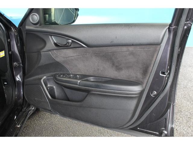 インサイト ＥＸ・ブラックスタイル　禁煙車／ホンダセンシング／純正８インチナビ／バックカメラ／フルセグ／レーダークルーズコントロール／ハーフレザー／シートヒーター／ブラインドスポットモニター／ＬＥＤヘッドライト／スマートキー／ＥＴＣ（51枚目）