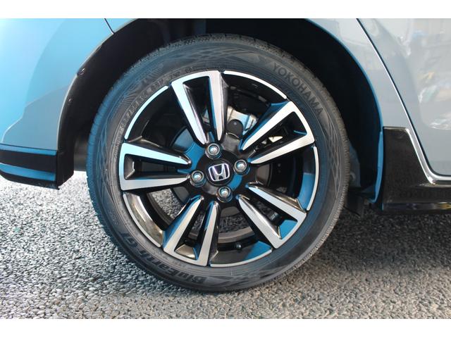 フィット ｅ：ＨＥＶ　ＲＳ　ホンダセンシング／禁煙／純正９インチナビ／バックカメラ／アダプティブクルーズ／寒冷地仕様／ＬＥＤヘッドライト／ハーフレザーシート／パドルシフト付／プッシュスタート／スマートキー／オートライト／（65枚目）
