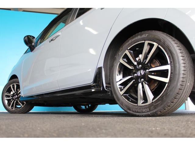 フィット ｅ：ＨＥＶ　ＲＳ　ホンダセンシング／禁煙／純正９インチナビ／バックカメラ／アダプティブクルーズ／寒冷地仕様／ＬＥＤヘッドライト／ハーフレザーシート／パドルシフト付／プッシュスタート／スマートキー／オートライト／（68枚目）