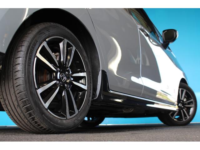 フィット ｅ：ＨＥＶ　ＲＳ　ホンダセンシング／禁煙／純正９インチナビ／バックカメラ／アダプティブクルーズ／寒冷地仕様／ＬＥＤヘッドライト／ハーフレザーシート／パドルシフト付／プッシュスタート／スマートキー／オートライト／（69枚目）