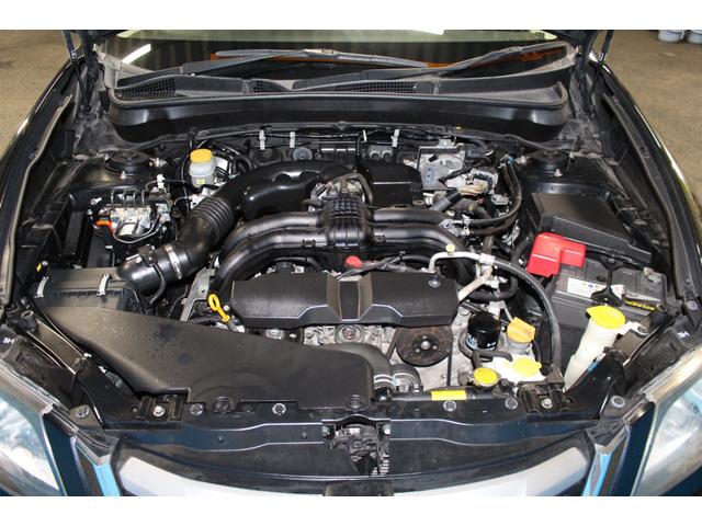 エクシーガクロスオーバー７ ２．５ｉアイサイト　禁煙車／アイサイトＶｅｒ２／ルーフレール／純正ナビ／バックカメラ／フルセグ／レーダークルーズコントロール／４ＷＤ／パドルシフト／ハーフレザーシート／パワーシート／シートヒーター／７人乗り／ＥＴＣ（12枚目）