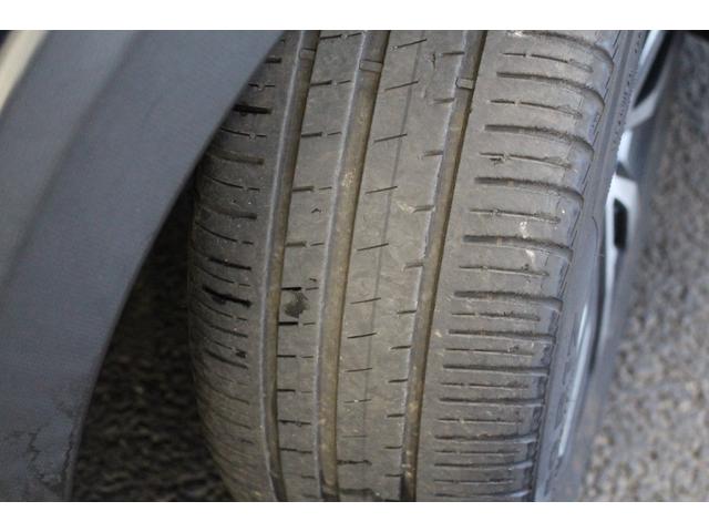 エクシーガクロスオーバー７ ２．５ｉアイサイト　禁煙車／アイサイトＶｅｒ２／ルーフレール／純正ナビ／バックカメラ／フルセグ／レーダークルーズコントロール／４ＷＤ／パドルシフト／ハーフレザーシート／パワーシート／シートヒーター／７人乗り／ＥＴＣ（22枚目）