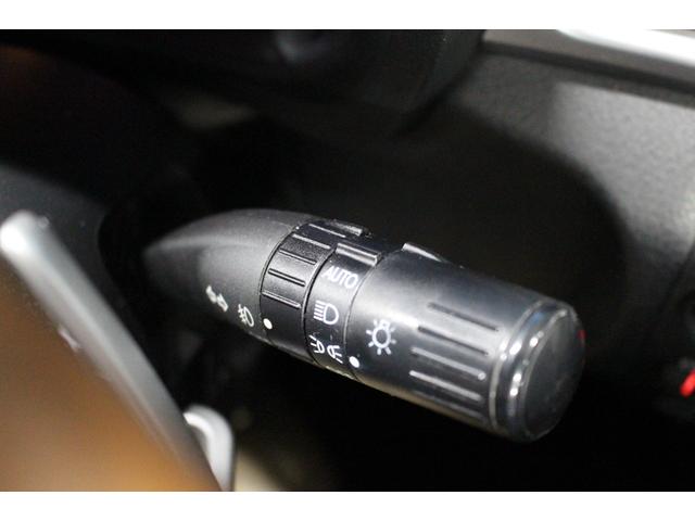 エクシーガクロスオーバー７ ２．５ｉアイサイト　禁煙車／アイサイトＶｅｒ２／ルーフレール／純正ナビ／バックカメラ／フルセグ／レーダークルーズコントロール／４ＷＤ／パドルシフト／ハーフレザーシート／パワーシート／シートヒーター／７人乗り／ＥＴＣ（56枚目）