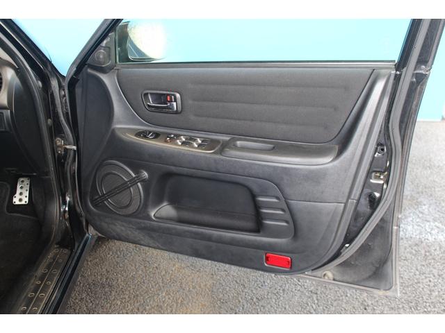 アルテッツァ ＲＳ２００　Ｚエディション　禁煙車／ＫＥＮＷＯＯＤ７インチナビ／純正１７ＡＷ／キーレス／電動格納ミラー／フルセグ／ＥＴＣ／ミュージックプレイヤー接続可／ＣＤ／ＤＶＤ再生／エアバック／ＡＢＳ／ＥＳＣ／衝突安全ボディ／エアコン（51枚目）