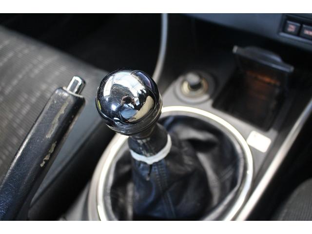 アルテッツァ ＲＳ２００　Ｚエディション　禁煙車／ＫＥＮＷＯＯＤ７インチナビ／純正１７ＡＷ／キーレス／電動格納ミラー／フルセグ／ＥＴＣ／ミュージックプレイヤー接続可／ＣＤ／ＤＶＤ再生／エアバック／ＡＢＳ／ＥＳＣ／衝突安全ボディ／エアコン（66枚目）