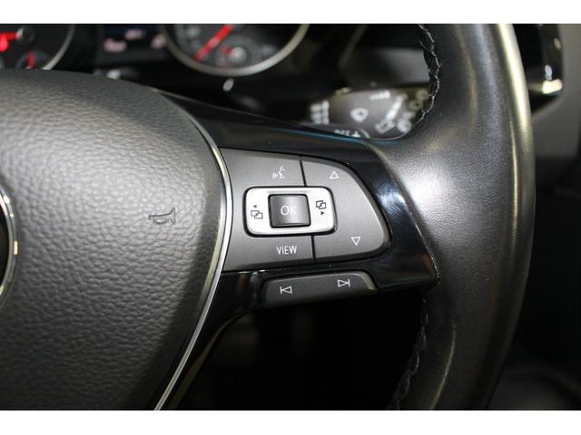 ゴルフトゥーラン ＴＤＩ　プレミアム　禁煙車／白革シート／純正９．２インチナビ／バックカメラ／フルセグ／レーダークルーズコントロール／ルーフレール／パワーバックドア／ＢＳＭ／ＥＴＣ２．０／パドルシフト／パワーシート／シートヒーター／ターボ（20枚目）