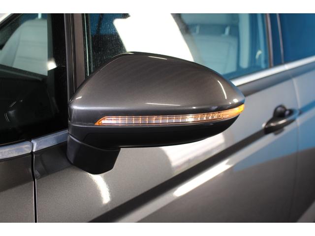 ゴルフトゥーラン ＴＤＩ　プレミアム　禁煙車／白革シート／純正９．２インチナビ／バックカメラ／フルセグ／レーダークルーズコントロール／ルーフレール／パワーバックドア／ＢＳＭ／ＥＴＣ２．０／パドルシフト／パワーシート／シートヒーター／ターボ（30枚目）