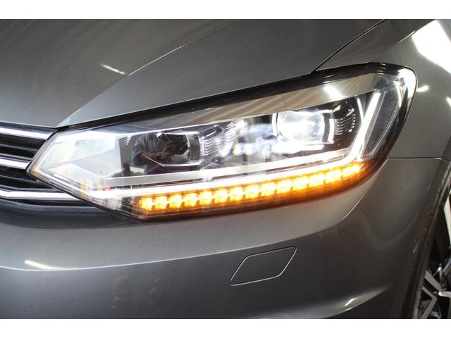 ゴルフトゥーラン ＴＤＩ　プレミアム　禁煙車／白革シート／純正９．２インチナビ／バックカメラ／フルセグ／レーダークルーズコントロール／ルーフレール／パワーバックドア／ＢＳＭ／ＥＴＣ２．０／パドルシフト／パワーシート／シートヒーター／ターボ（31枚目）