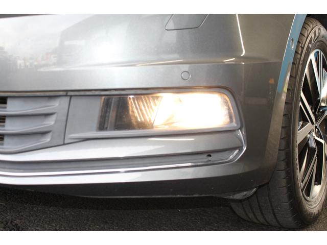 ゴルフトゥーラン ＴＤＩ　プレミアム　禁煙車／白革シート／純正９．２インチナビ／バックカメラ／フルセグ／レーダークルーズコントロール／ルーフレール／パワーバックドア／ＢＳＭ／ＥＴＣ２．０／パドルシフト／パワーシート／シートヒーター／ターボ（33枚目）