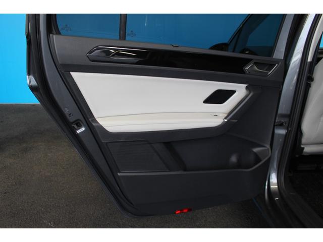 ゴルフトゥーラン ＴＤＩ　プレミアム　禁煙車／白革シート／純正９．２インチナビ／バックカメラ／フルセグ／レーダークルーズコントロール／ルーフレール／パワーバックドア／ＢＳＭ／ＥＴＣ２．０／パドルシフト／パワーシート／シートヒーター／ターボ（48枚目）