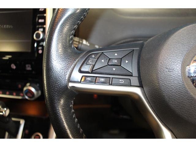 セレナ ハイウェイスター　Ｖセレクション　禁煙車／全周囲カメラ／クリアランスソナー／後席モニター／純正９インチＳＤナビ／両側電動パワースライドドア／純正１６インチＡＷ／オートクルーズコントロール／ＬＥＤヘッドランプ／寒冷地仕様／記録簿（17枚目）
