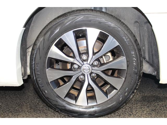 セレナ ハイウェイスター　Ｖセレクション　禁煙車／全周囲カメラ／クリアランスソナー／後席モニター／純正９インチＳＤナビ／両側電動パワースライドドア／純正１６インチＡＷ／オートクルーズコントロール／ＬＥＤヘッドランプ／寒冷地仕様／記録簿（32枚目）