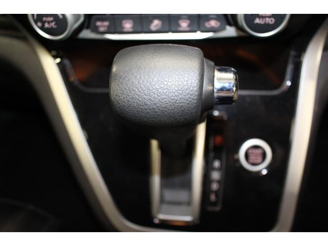 セレナ ハイウェイスター　Ｖセレクション　禁煙車／全周囲カメラ／クリアランスソナー／後席モニター／純正９インチＳＤナビ／両側電動パワースライドドア／純正１６インチＡＷ／オートクルーズコントロール／ＬＥＤヘッドランプ／寒冷地仕様／記録簿（62枚目）