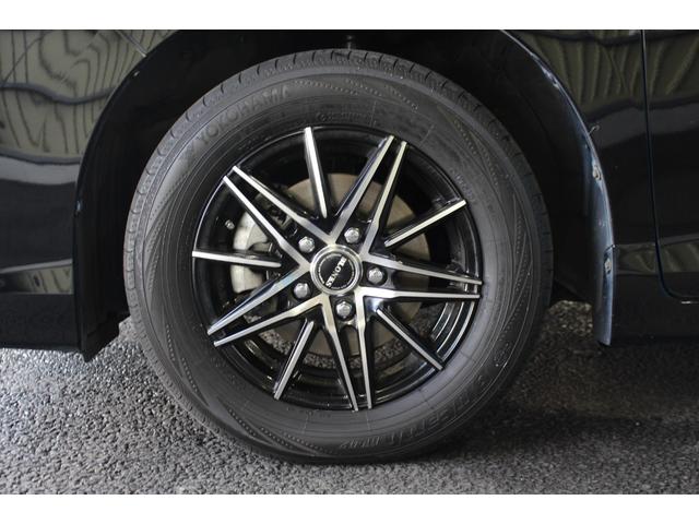 ヴォクシー ハイブリッドＸ　禁煙車／セーフティセンス／７人乗り／後席モニター／純正１０インチナビ／バックカメラ／フルセグ／両側パワースライドドア／ＬＥＤヘッドライト／プッシュスタート／ＥＴＣ／デジタルインナーミラー型ドラレコ（32枚目）