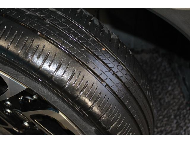 シエンタ ハイブリッドＺ　禁煙／パノラミックビューモニター／１０．５インチディスプレイオーディオ／フリップダウンモニター／クリアランスソナー／社外ミラー型ＴＺドラレコ／両側パワースライドドア／ブラインドスポットモニター／ＥＴＣ（27枚目）
