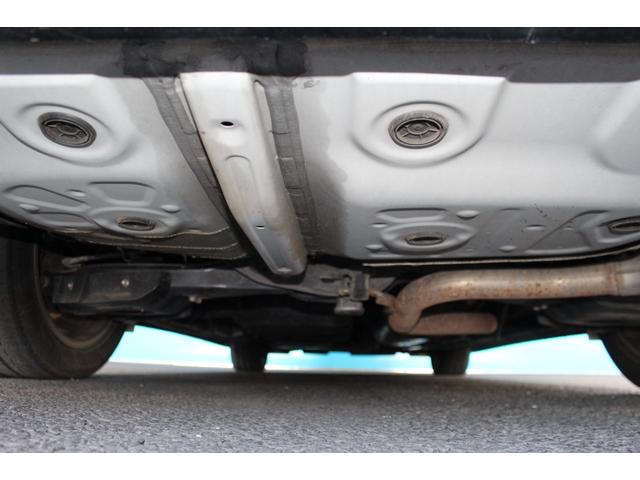 アルファード ２．５Ｓ　Ｃパッケージ　禁煙車／モデリスタ／３眼ＬＥＤ／ツインムーンルーフ／オットマン／セーフティセンス／後席モニター／レーダークルーズコントロール／シートメモリー／パワーシート／デジタルインナーミラー／ベンチレーション（12枚目）