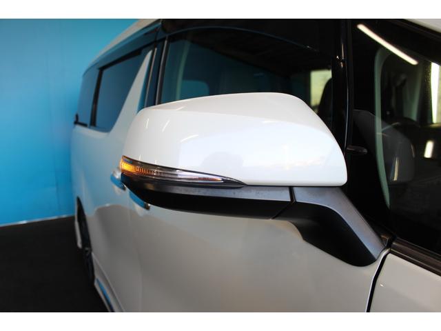 アルファード ２．５Ｓ　Ｃパッケージ　禁煙車／モデリスタ／３眼ＬＥＤ／ツインムーンルーフ／オットマン／セーフティセンス／後席モニター／レーダークルーズコントロール／シートメモリー／パワーシート／デジタルインナーミラー／ベンチレーション（23枚目）