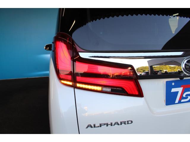 アルファード ２．５Ｓ　Ｃパッケージ　禁煙車／モデリスタ／３眼ＬＥＤ／ツインムーンルーフ／オットマン／セーフティセンス／後席モニター／レーダークルーズコントロール／シートメモリー／パワーシート／デジタルインナーミラー／ベンチレーション（42枚目）