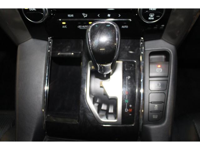 アルファード ２．５Ｓ　Ｃパッケージ　禁煙車／モデリスタ／３眼ＬＥＤ／ツインムーンルーフ／オットマン／セーフティセンス／後席モニター／レーダークルーズコントロール／シートメモリー／パワーシート／デジタルインナーミラー／ベンチレーション（59枚目）