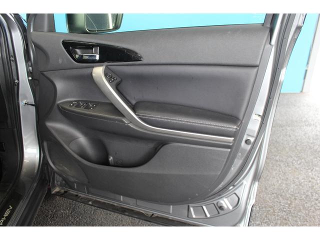 エクリプスクロスＰＨＥＶ Ｇ　禁煙車／純正ナビ／バックカメラ／フルセグ／レーダークルーズコントロール／４ＷＤ／コーナーセンサー／アダプティブＬＥＤヘッドライト／ブルートゥース接続／スマートキー／パワーシート／シートヒーター／ＥＴＣ（48枚目）