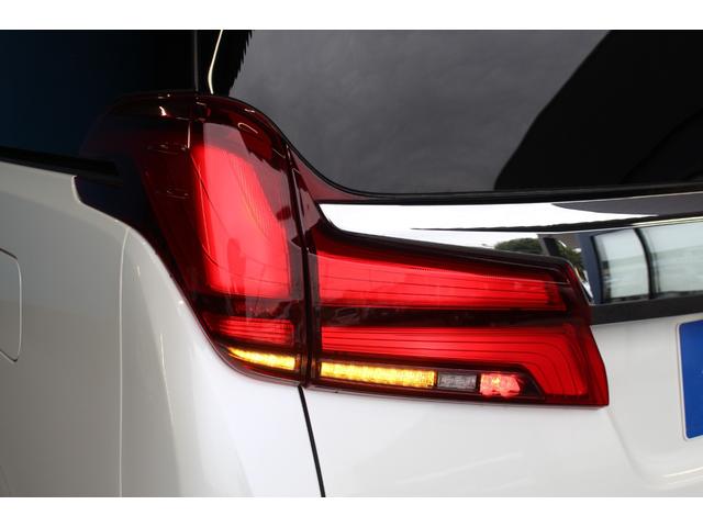 TOYOTA ALPHARD 3.5 EXECUTIVE LOUNGE S