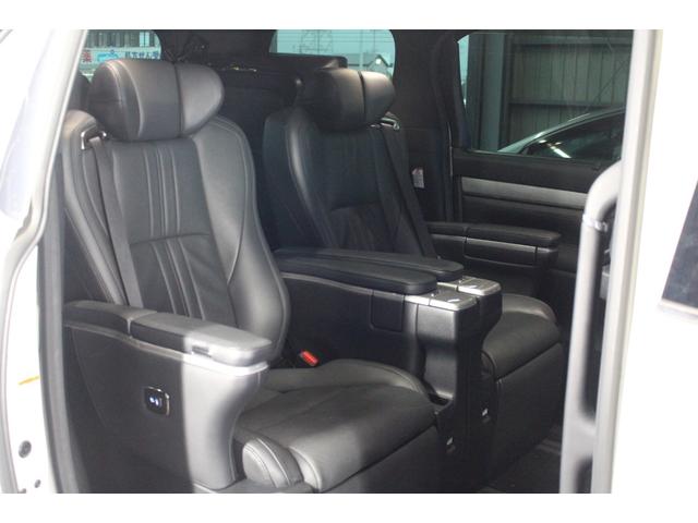 TOYOTA ALPHARD 3.5 EXECUTIVE LOUNGE S