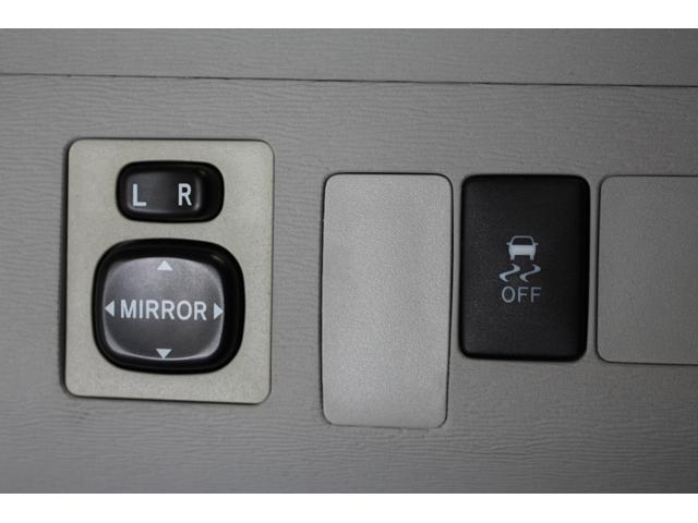 シエナ ＳＥ　プリファードｐｋｇ／禁煙／／実走行証明付／サンルーフ／両側パワースライドドア／後席モニター／クルーズコントロール／バックカメラ／衝突安全ボディ／バックカメラ／ブルートゥース／パークアシスト／ＥＴＣ（42枚目）